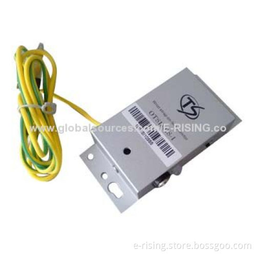 Wrist strapmonitor, made of aluminum plates